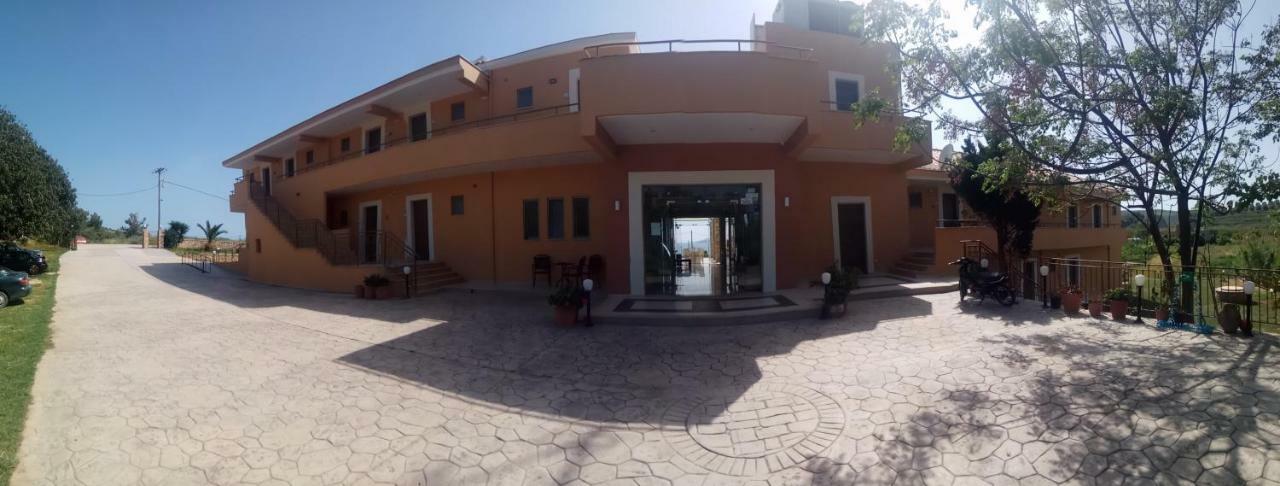 Finiki Plaza Apart otel Methoni  Dış mekan fotoğraf